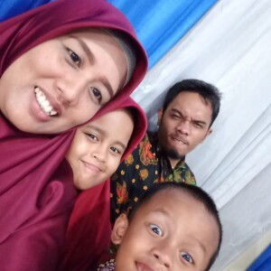 Lenasari Mutiin profile icon