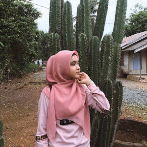 yelsy nabila profile icon