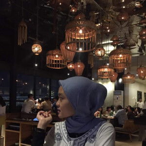 lilis fatmawati profile icon