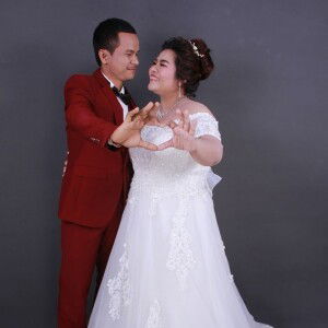 ออยล์ วรนิต profile icon