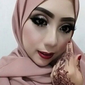 نورا انجماح profile icon