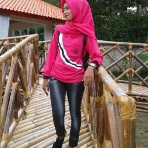 Desi Novi Yanti profile icon