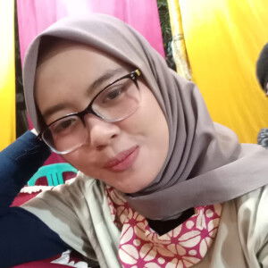 Intan Sri Wahyuni profile icon