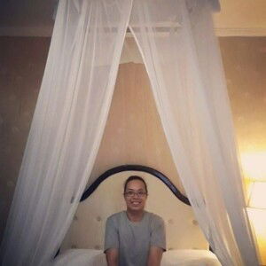 Miam Robles Leynes profile icon