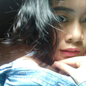 Valenciiaa Villy Mengko profile icon