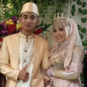 Lulu Latifah profile icon