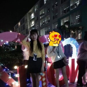 me tít profile icon