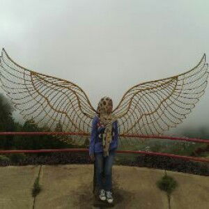 Intan Putih profile icon