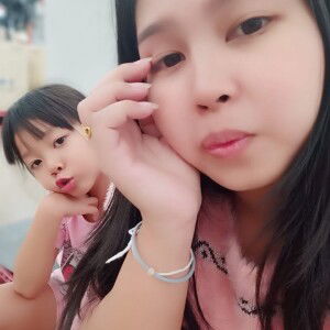 น้องขวัญข้าว กับแม่จอย profile icon