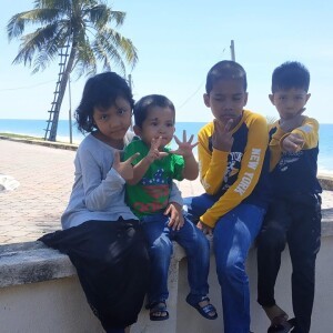 Aina Risya profile icon