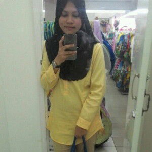 Mira Qaisara profile icon