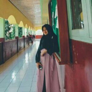 Laras Dwi profile icon