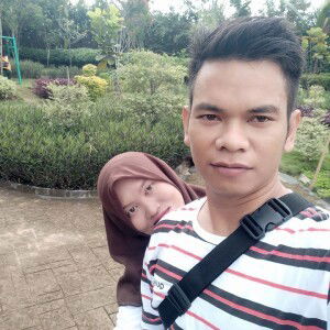 Elfdhina Dina profile icon