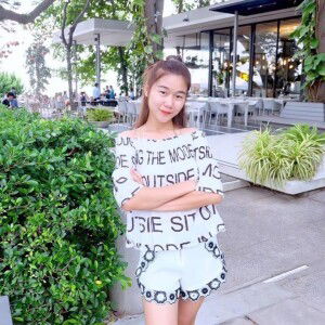 Cha Nida profile icon