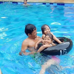 Mamah'na Santy profile icon