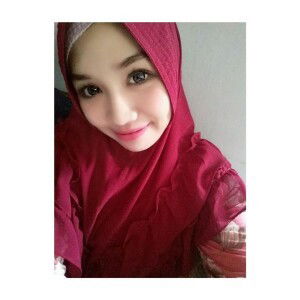 BhelLa RizQhii Amalia profile icon