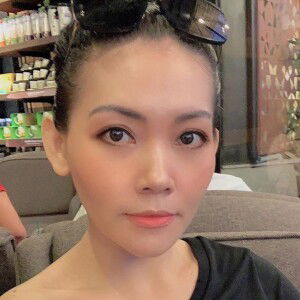 Kim Bich Nguyen profile icon