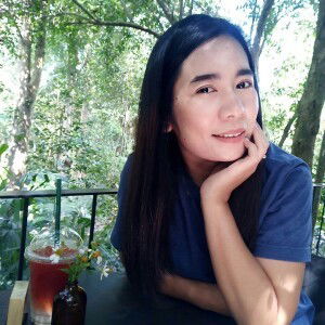 Apinya Pummarin profile icon