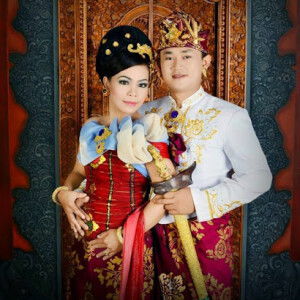 alit endrawati profile icon