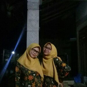 Isna Mukharomah profile icon