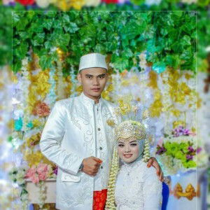 Renii Puspita profile icon