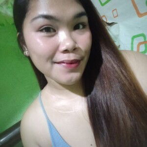 Angelyn Maraviles Bagolor profile icon