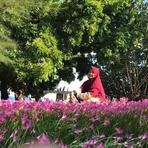 Vetri Noviyanti profile icon