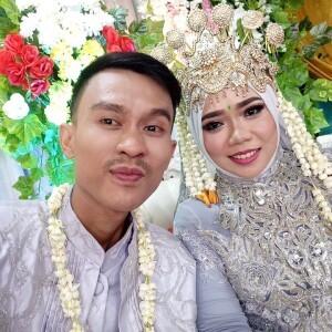 Tinaa Agustinaa profile icon