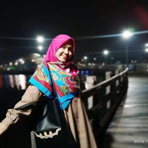 Elis Febriyanti profile icon