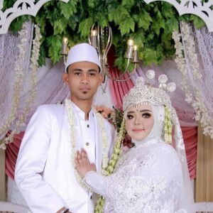 Dian Rahmaningsih profile icon