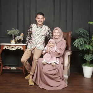 Elok Nur Lailiyatul Fadhilah profile icon