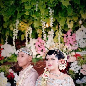 Dwi Wulandari profile icon