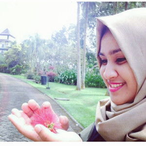 Dewi Arum Setiorini profile icon