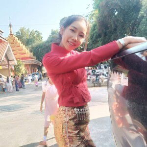 Tonhom Bobbi Mimi profile icon