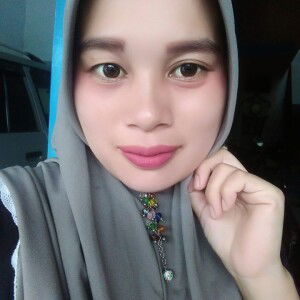 Luluk Tarmuji profile icon