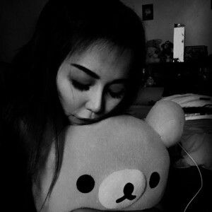 Honeybee Haha profile icon