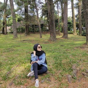 Dwie Fitria Haryani profile icon