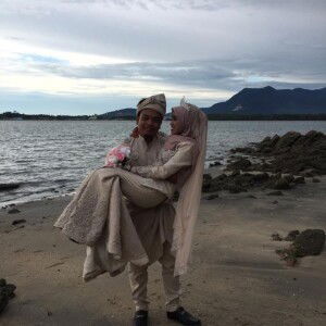 Atiqah Eyqa profile icon