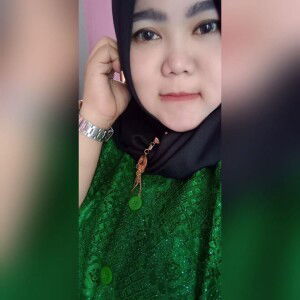 Arlyta Puspa Dhewii profile icon