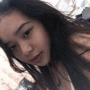 Maxine Lagrimas profile icon