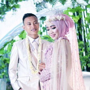 Henni Nurfadhyllah profile icon