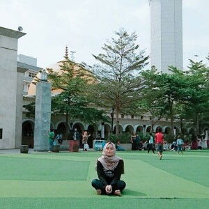 Lia Sr. profile icon