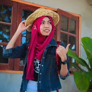 Ruedee LaiLa profile icon