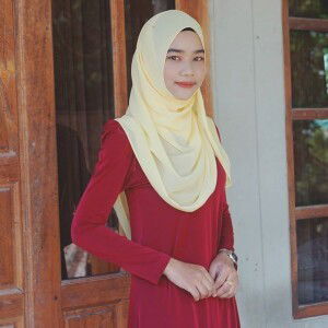 อมยิ้ม สีชมพู profile icon