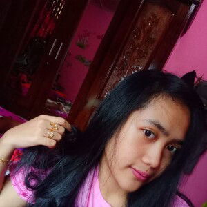 Putri Kumallasari profile icon