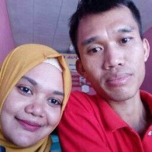 Desi Hendriyani profile icon