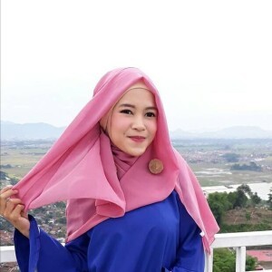 Rani Risdiani