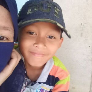 Dyah Mom's Juna profile icon