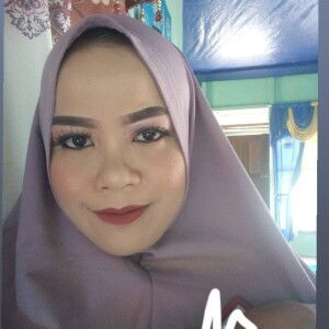 Oktavia Tan profile icon