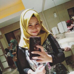 Rhisna Inna profile icon